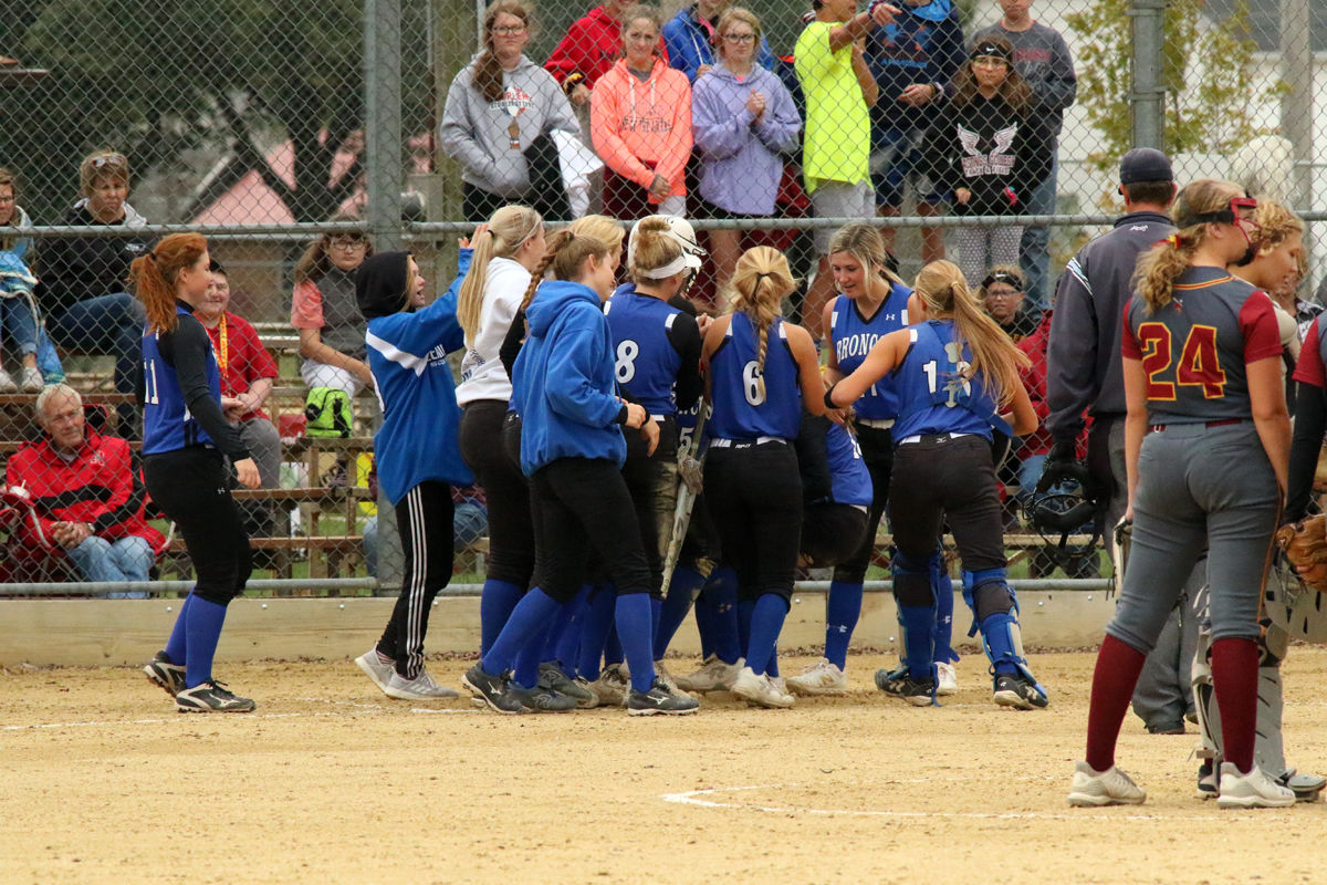 Centennial District Softball (33).jpg